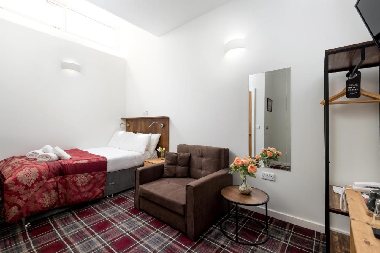 Smith Place Hotel เอดินบะระ ภายนอก รูปภาพ